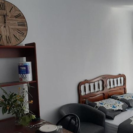 Studio Tres Propre De 18 M2 Cergy Εξωτερικό φωτογραφία